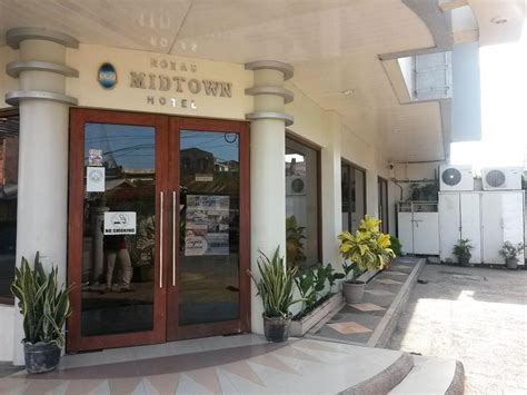 roxas midtown hotel